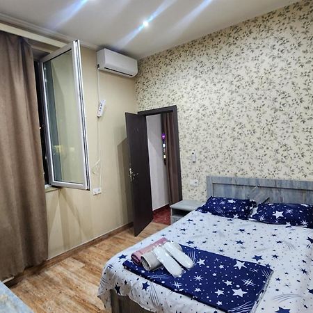 Hotel ,,Mega" Tbilisi Eksteriør bilde