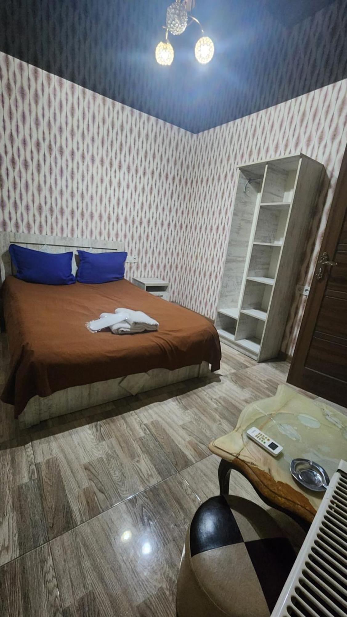 Hotel ,,Mega" Tbilisi Eksteriør bilde