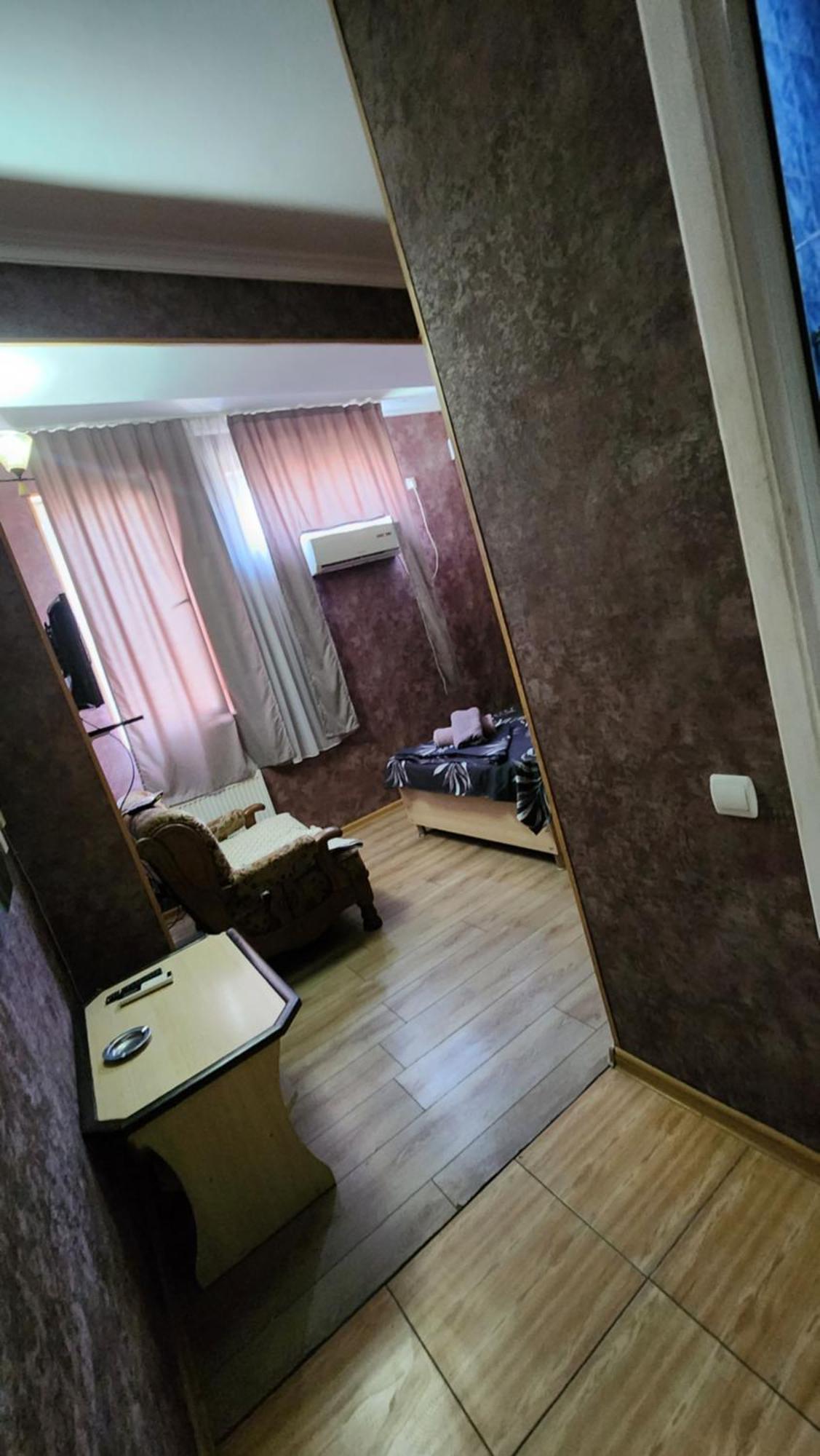 Hotel ,,Mega" Tbilisi Eksteriør bilde