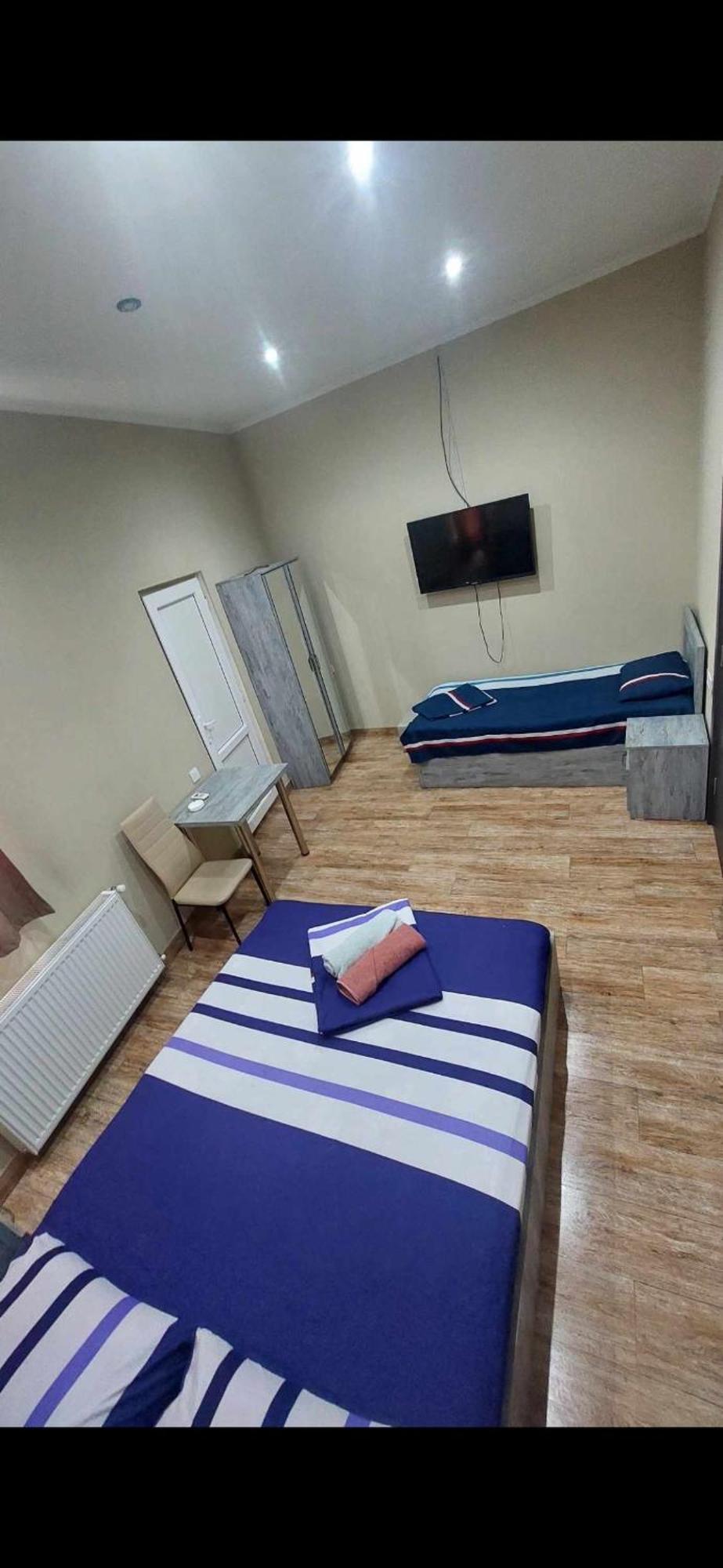 Hotel ,,Mega" Tbilisi Eksteriør bilde