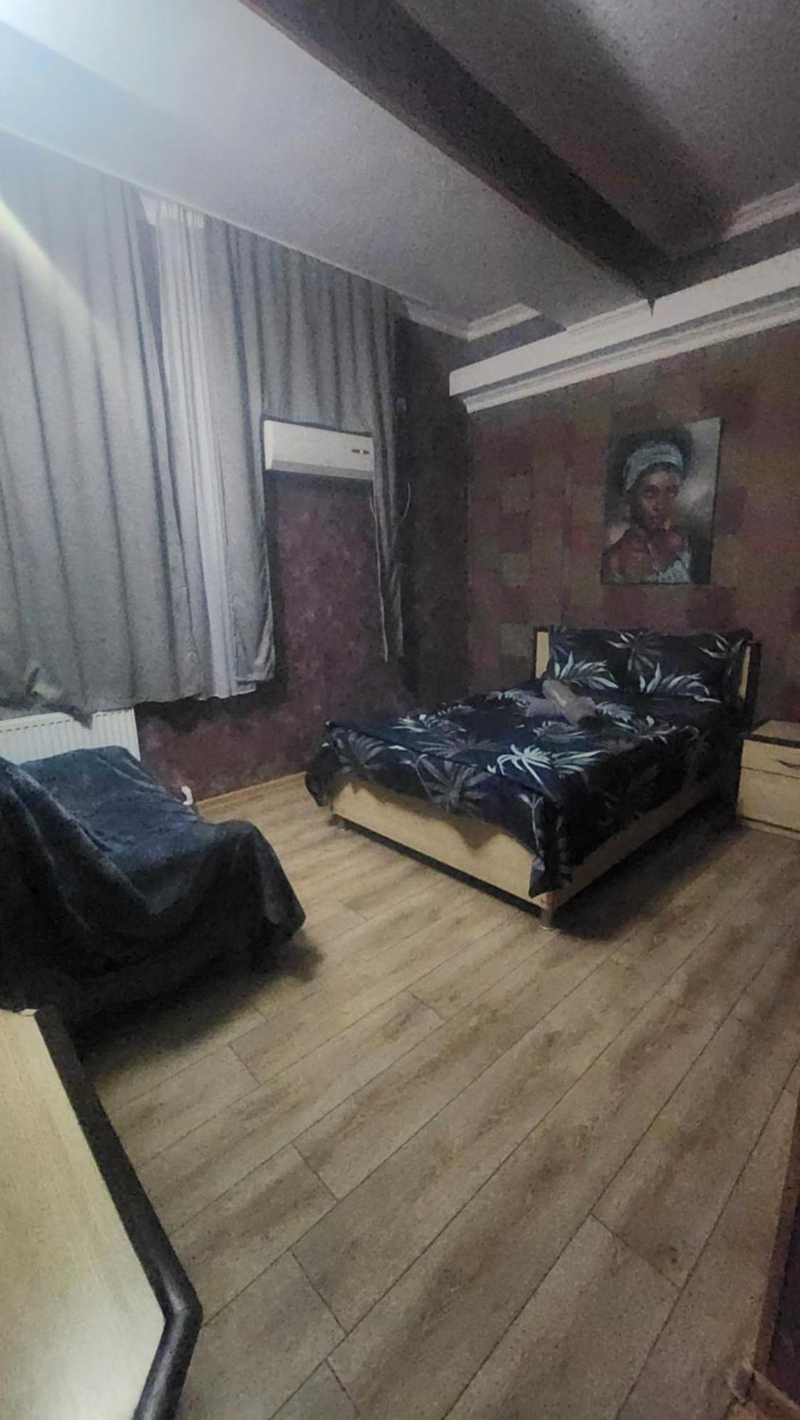 Hotel ,,Mega" Tbilisi Eksteriør bilde