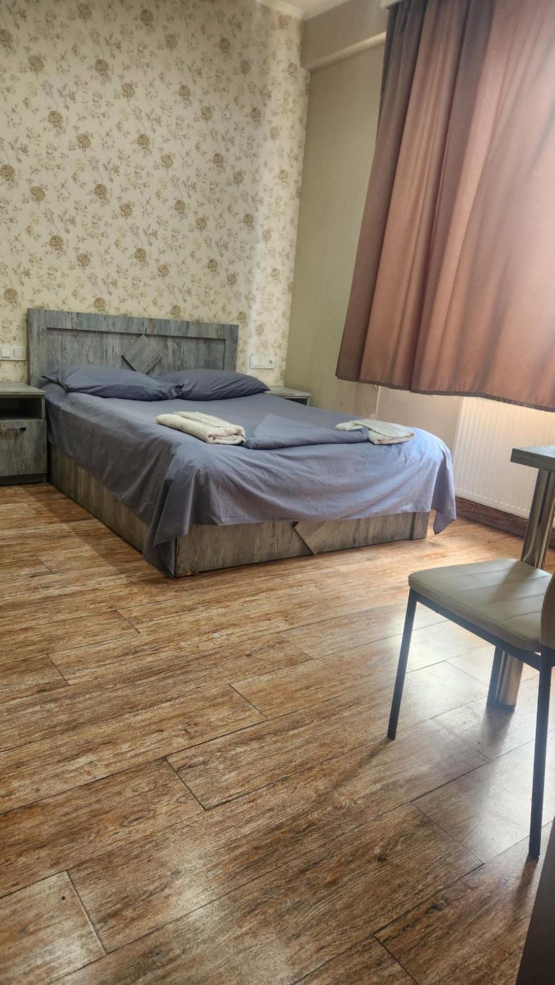 Hotel ,,Mega" Tbilisi Eksteriør bilde