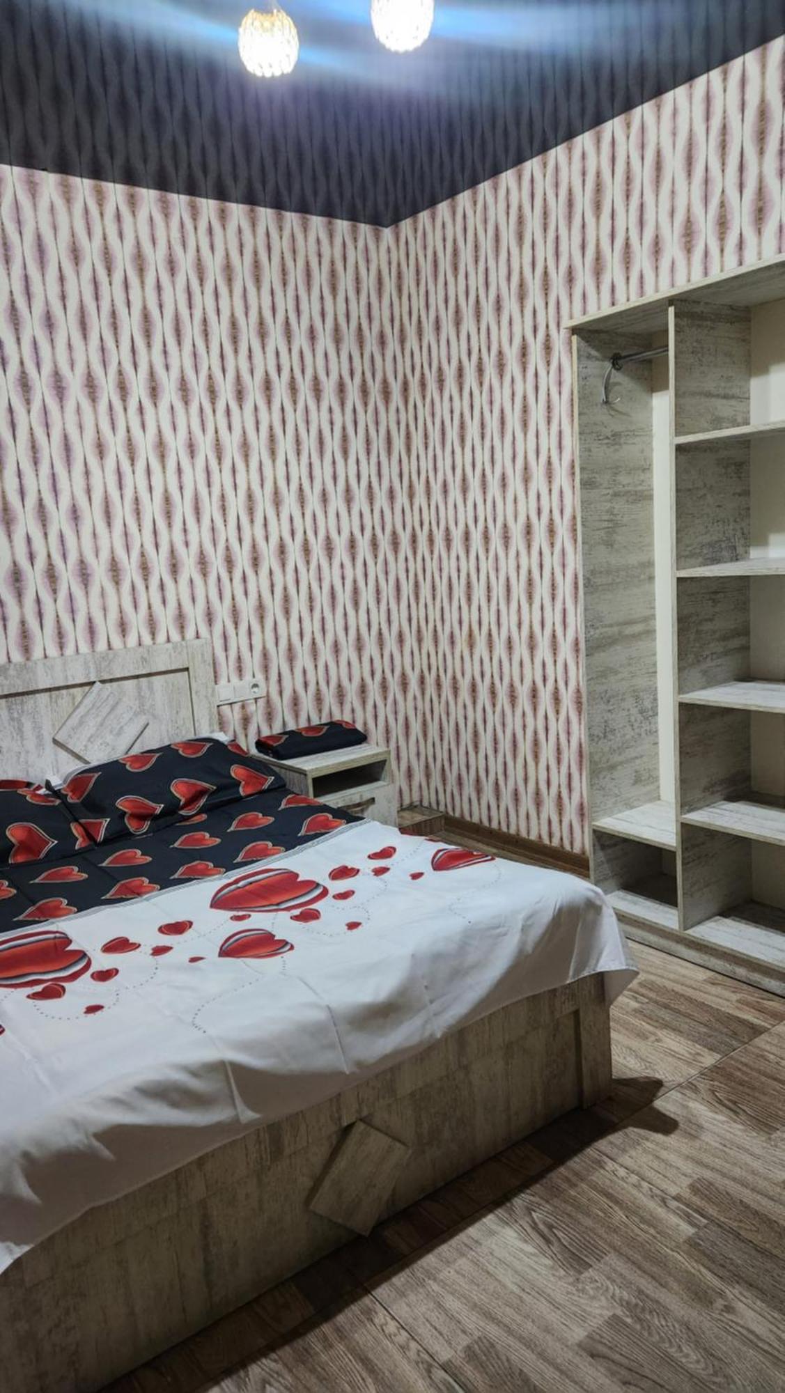 Hotel ,,Mega" Tbilisi Eksteriør bilde