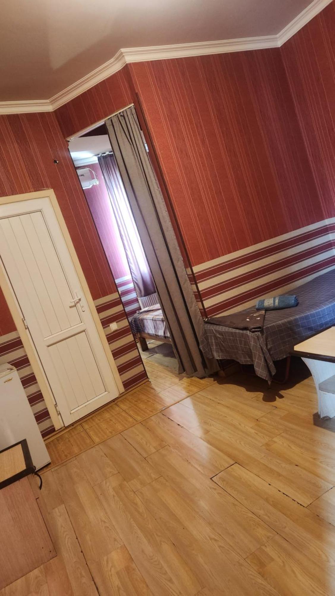 Hotel ,,Mega" Tbilisi Eksteriør bilde